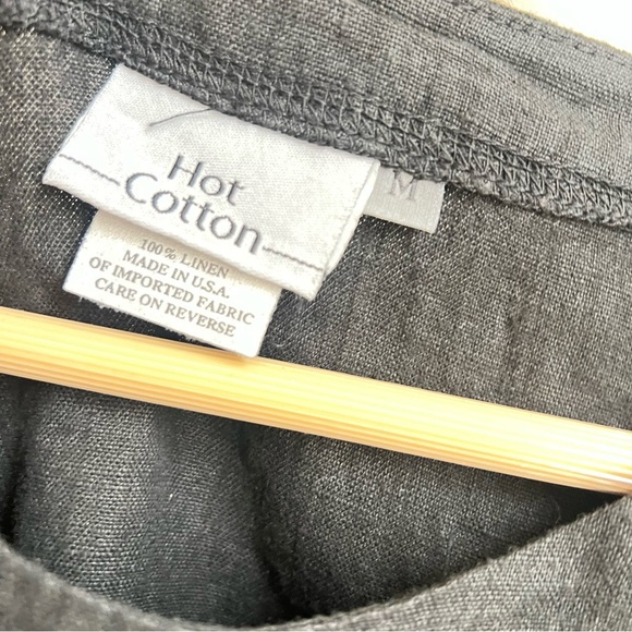 Hot cotton womens black 3/4 sleeve linen top with front pocket NWT Size Medium - Picture 4 of 5